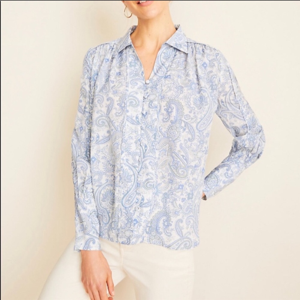 Ann Taylor split neck top